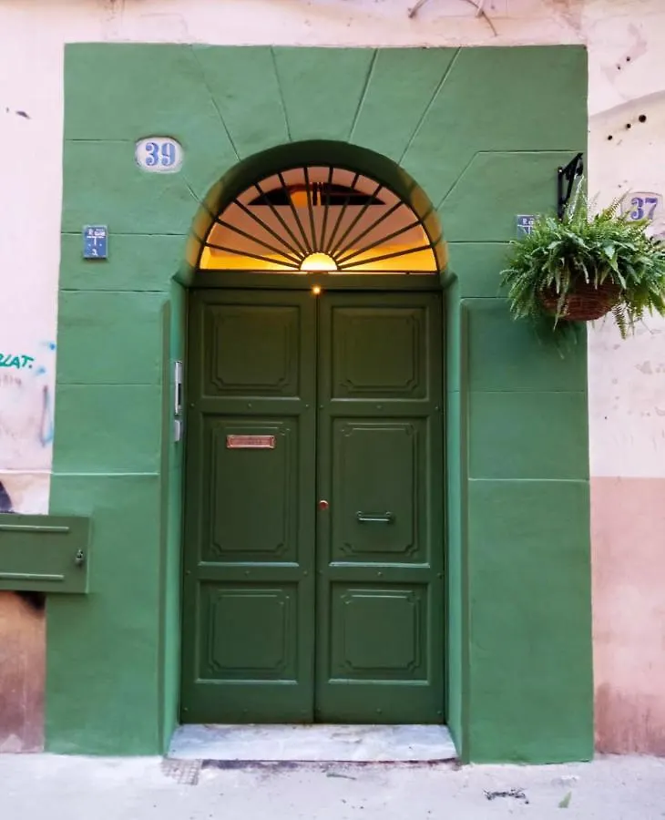 Casa Magia Vila Palermo 0*,  Itália